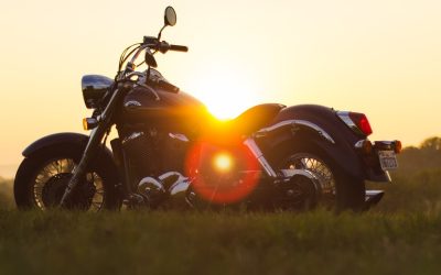 Por que fazer seguro de moto e como barateá-lo