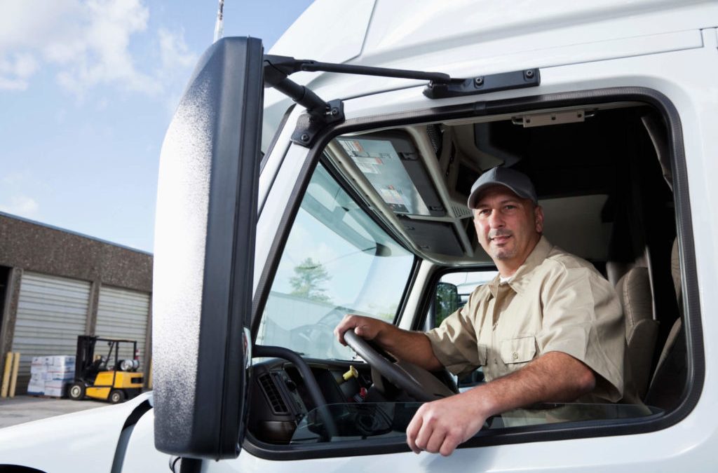 A importância do seguro para motorista de caminhão